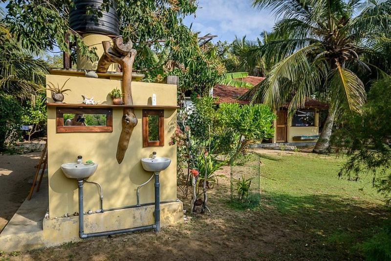 Kite House Cafe Bed & Breakfast Калпития Екстериор снимка