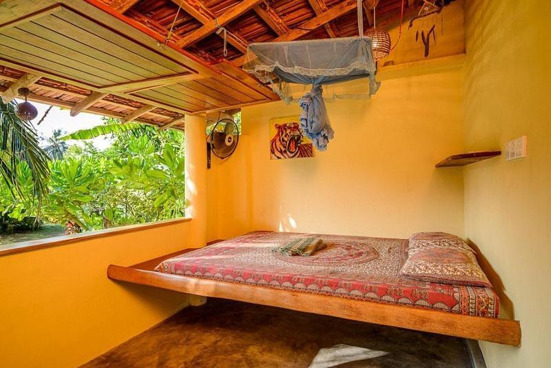 Kite House Cafe Bed & Breakfast Калпития Екстериор снимка