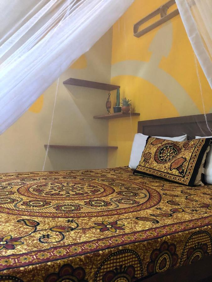 Kite House Cafe Bed & Breakfast Калпития Екстериор снимка
