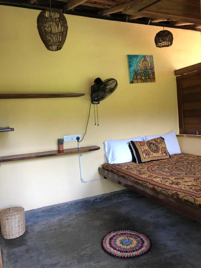 Kite House Cafe Bed & Breakfast Калпития Екстериор снимка