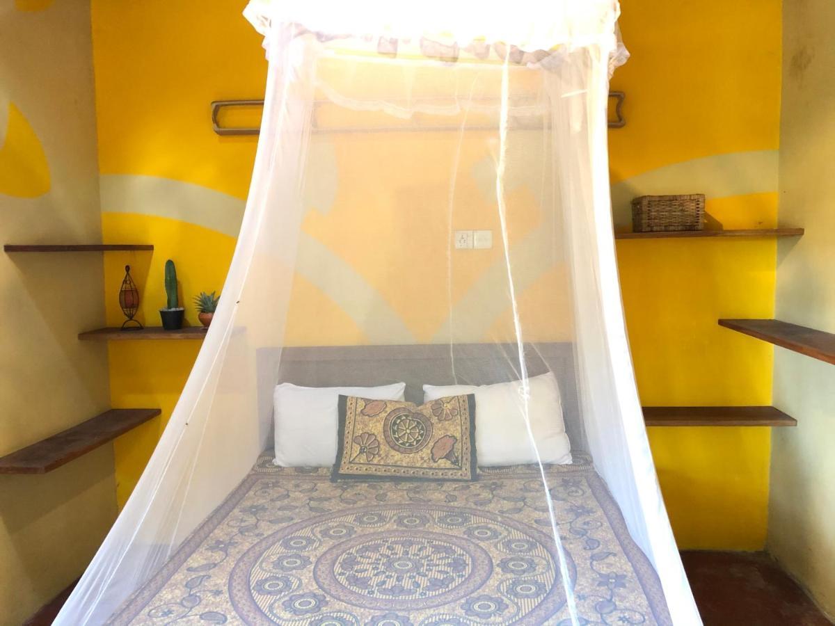 Kite House Cafe Bed & Breakfast Калпития Екстериор снимка
