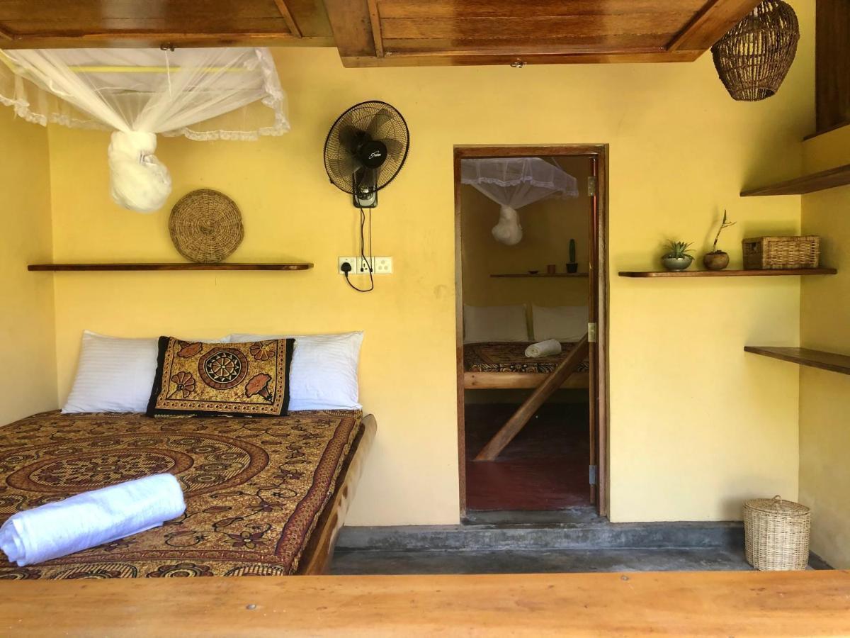 Kite House Cafe Bed & Breakfast Калпития Екстериор снимка